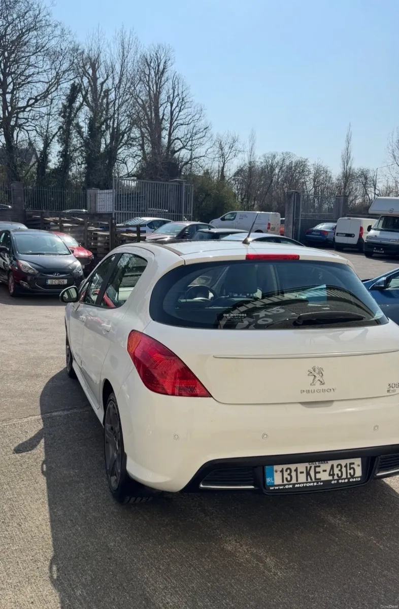 Peugeot 308 2013 - Image 2