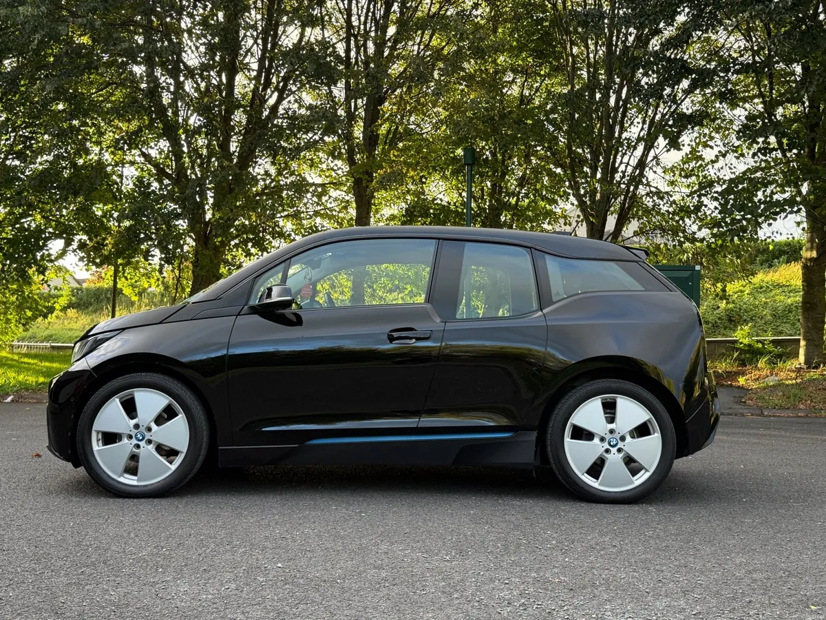 2017 BMW i3 Automatic Plug In Hybrid NCT And Tax - Image 6