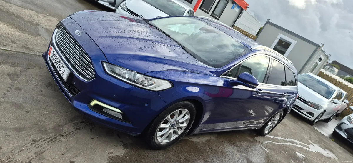 Ford Mondeo titanium estate 1.5 tdci 120bhp - Image 5