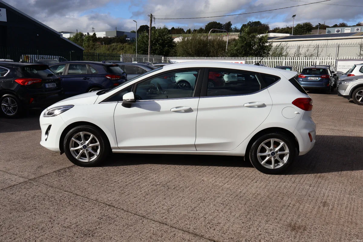 Ford Fiesta 44,000Km New Timing Belt Exceptional! - Image 6