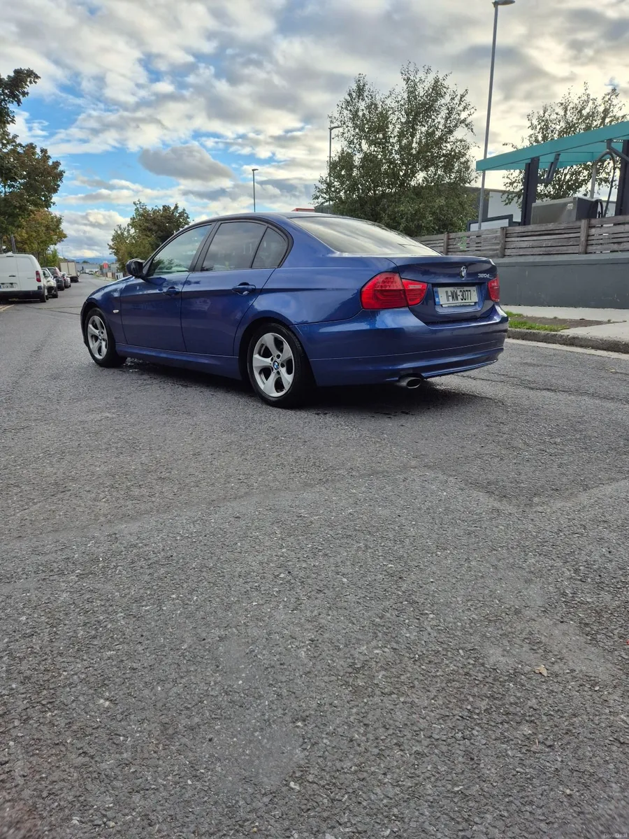 BMW NEW NCT 320d - Image 3