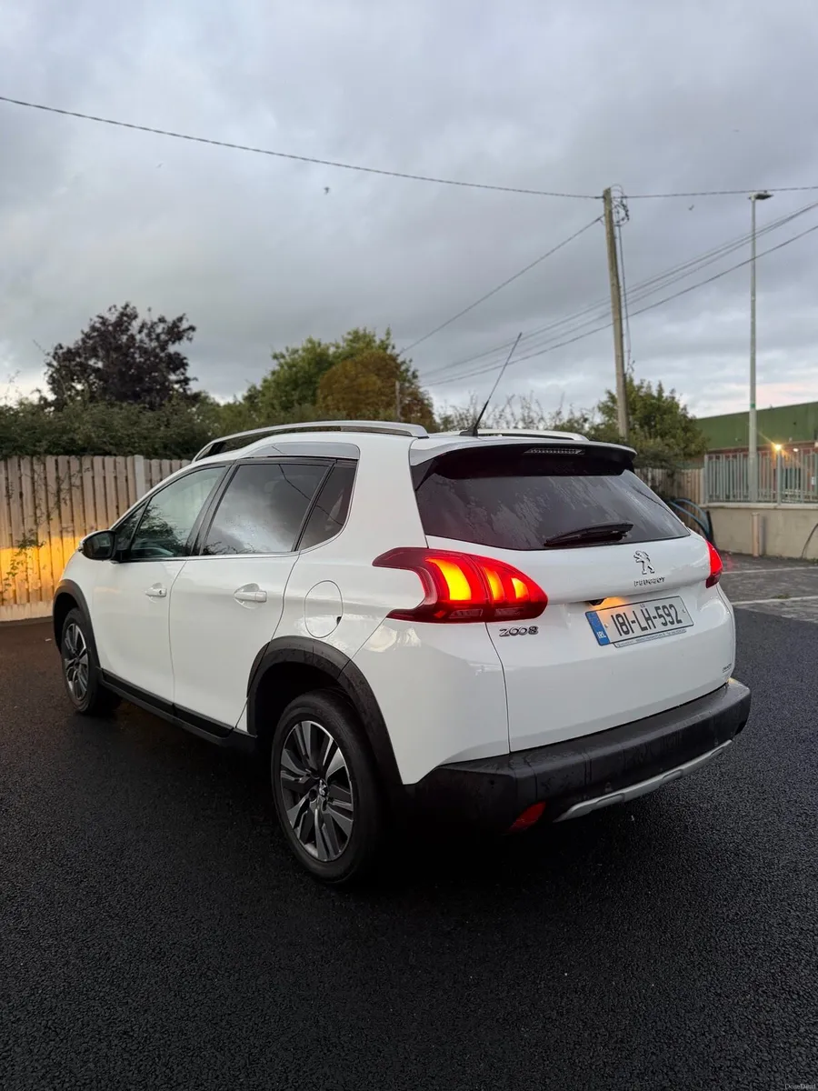 2018 Peugeot 2008 low mileage petrol - Image 4