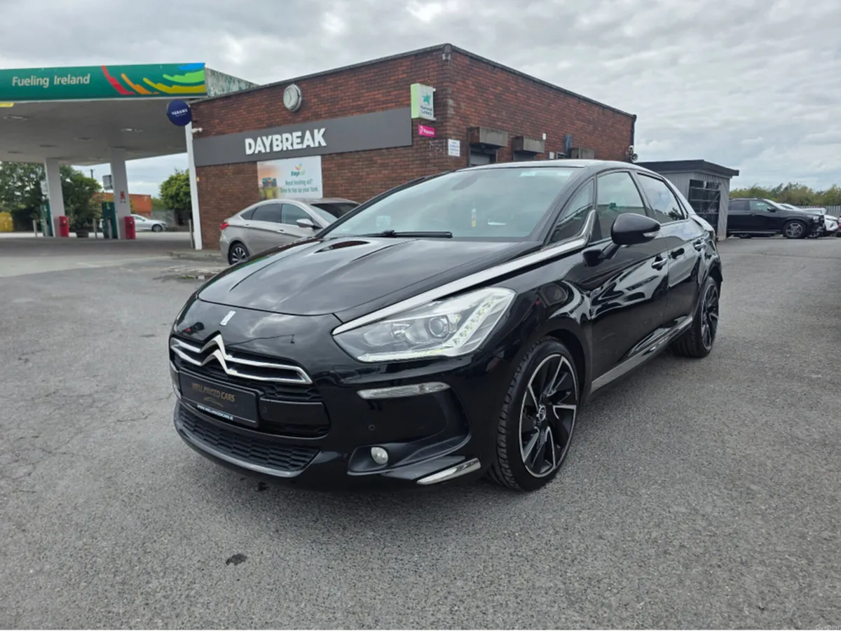 Citroen DS 5 2.0 HDI HYBRID 4 D SPORT AUTO 5DR - Image 5