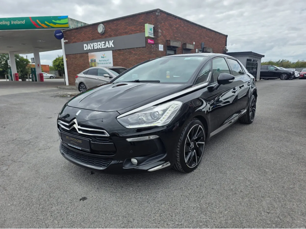 Citroen DS 5 2.0 HDI HYBRID 4 D SPORT AUTO 5DR - Image 6