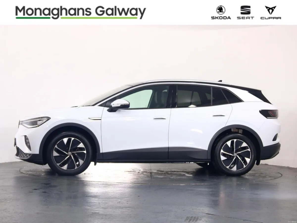 Volkswagen ID.4 STYLE 52KWH *TOP SPEC, PAN ROOF* - Image 6