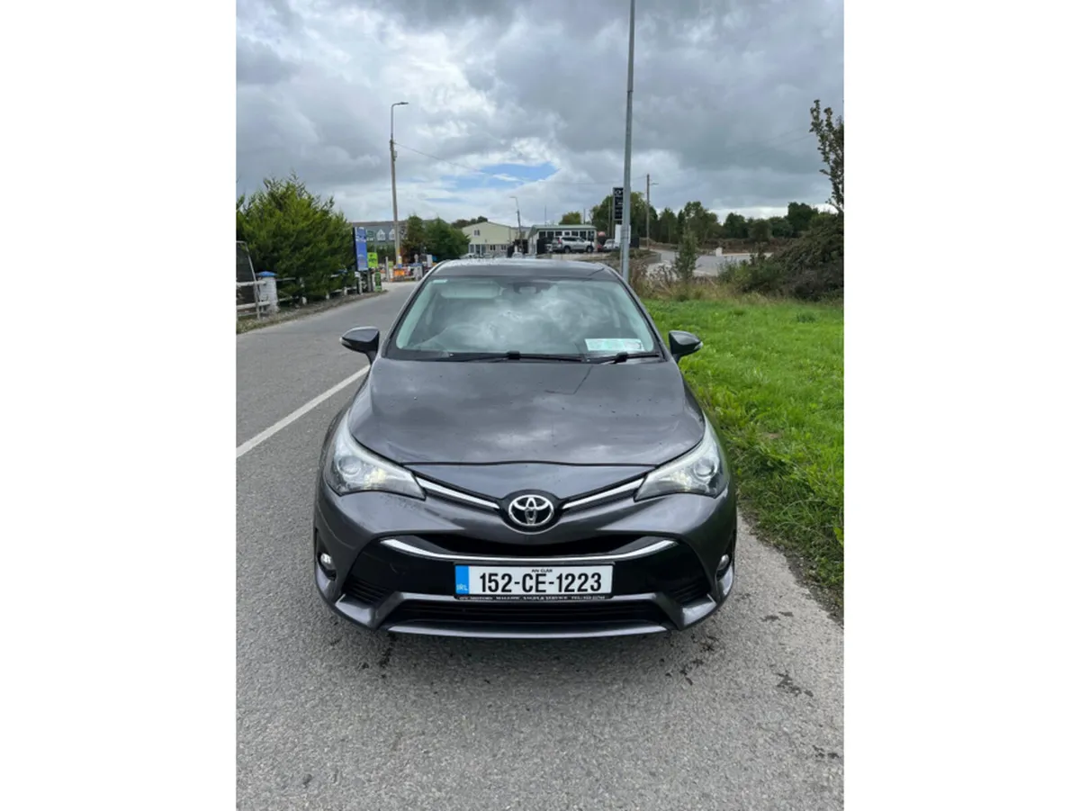 Toyota Avensis 2.0 D-4D BUSINESS EDITION OVERMOUNT - Image 2