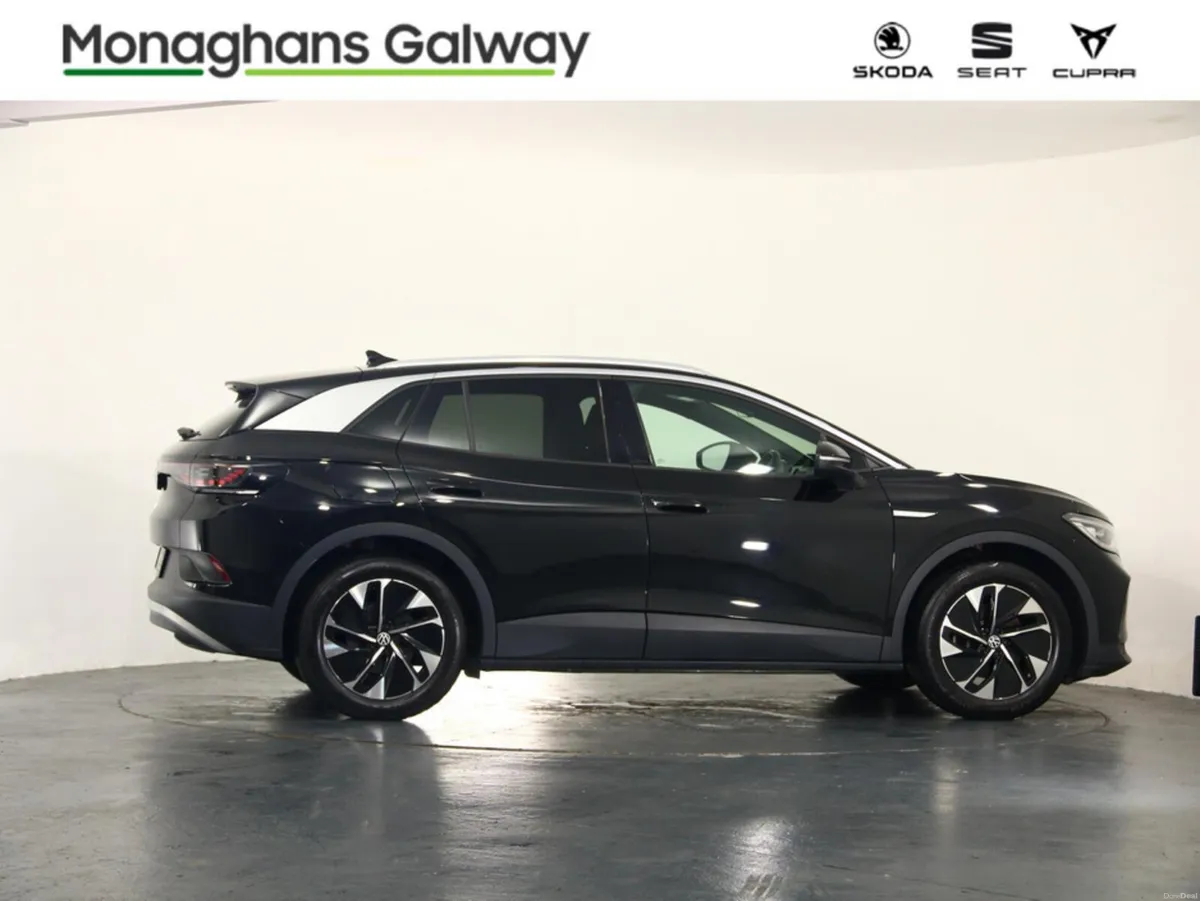 Volkswagen ID.4 STYLE 52KWH *TOP SPEC, PAN ROOF* - Image 2