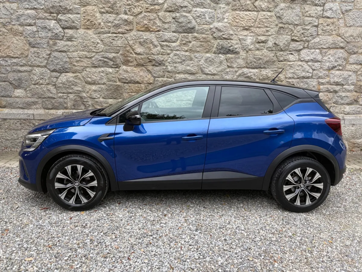 Renault Captur EVOLUTION TCE 90 MY23 5 - Image 2