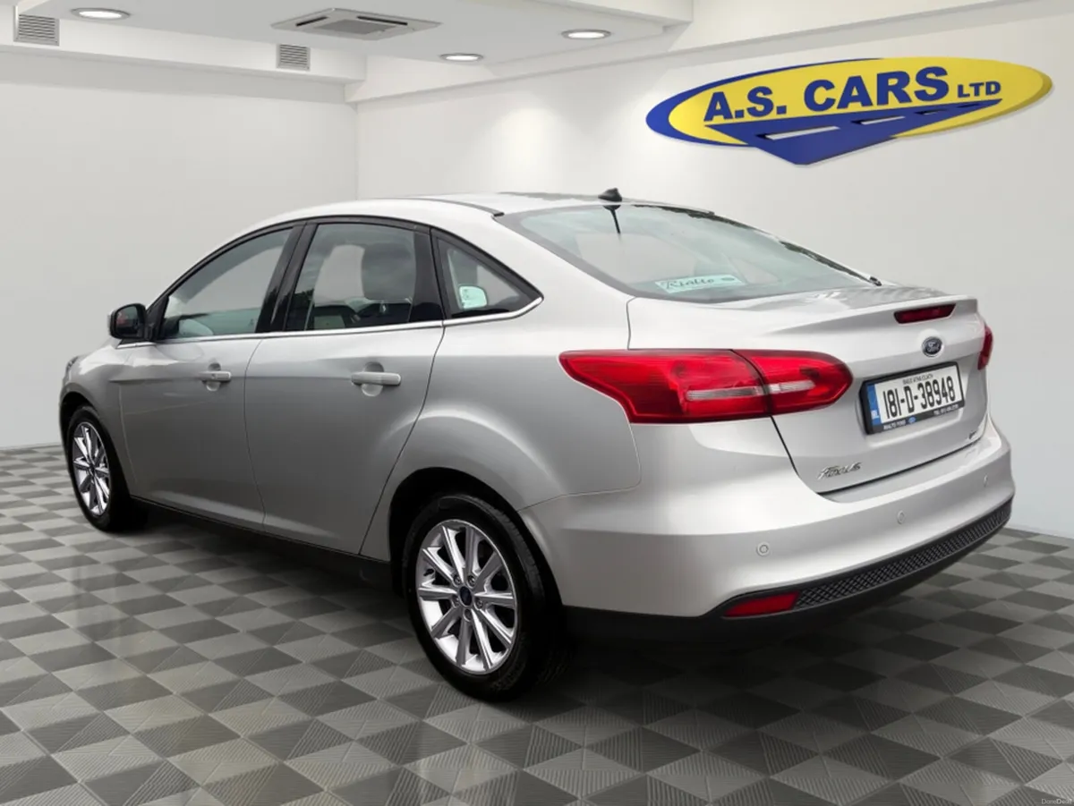 Ford Focus TITANIUM 1.0 ** TINY MILAGE ** IRISH CA - Image 6