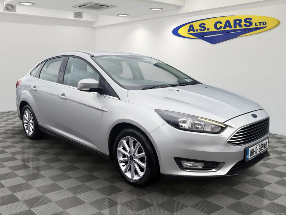 Ford Focus TITANIUM 1.0 ** TINY MILAGE ** IRISH CA - Image 2