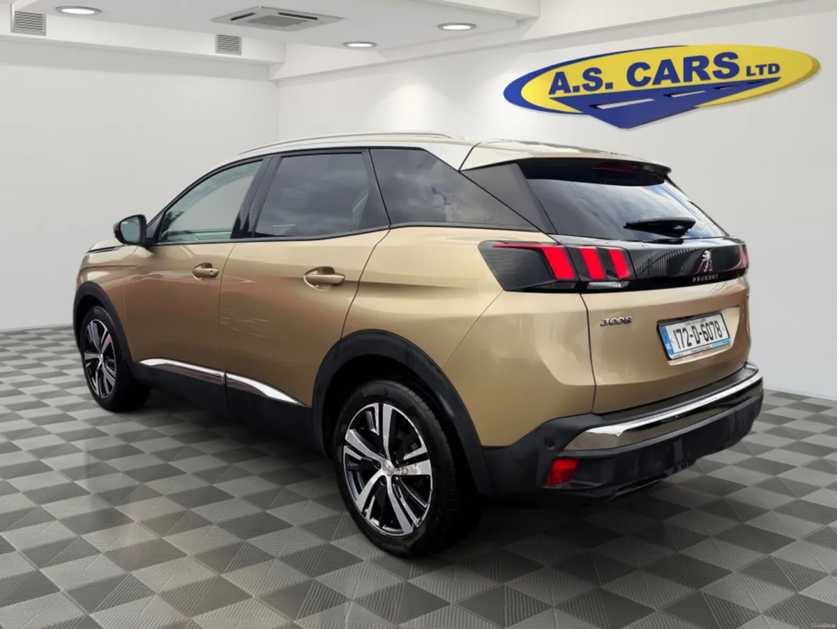 Peugeot 3008 ALLURE 1.2 ** TOP SPEC LOW MILEAGE IR - Image 5