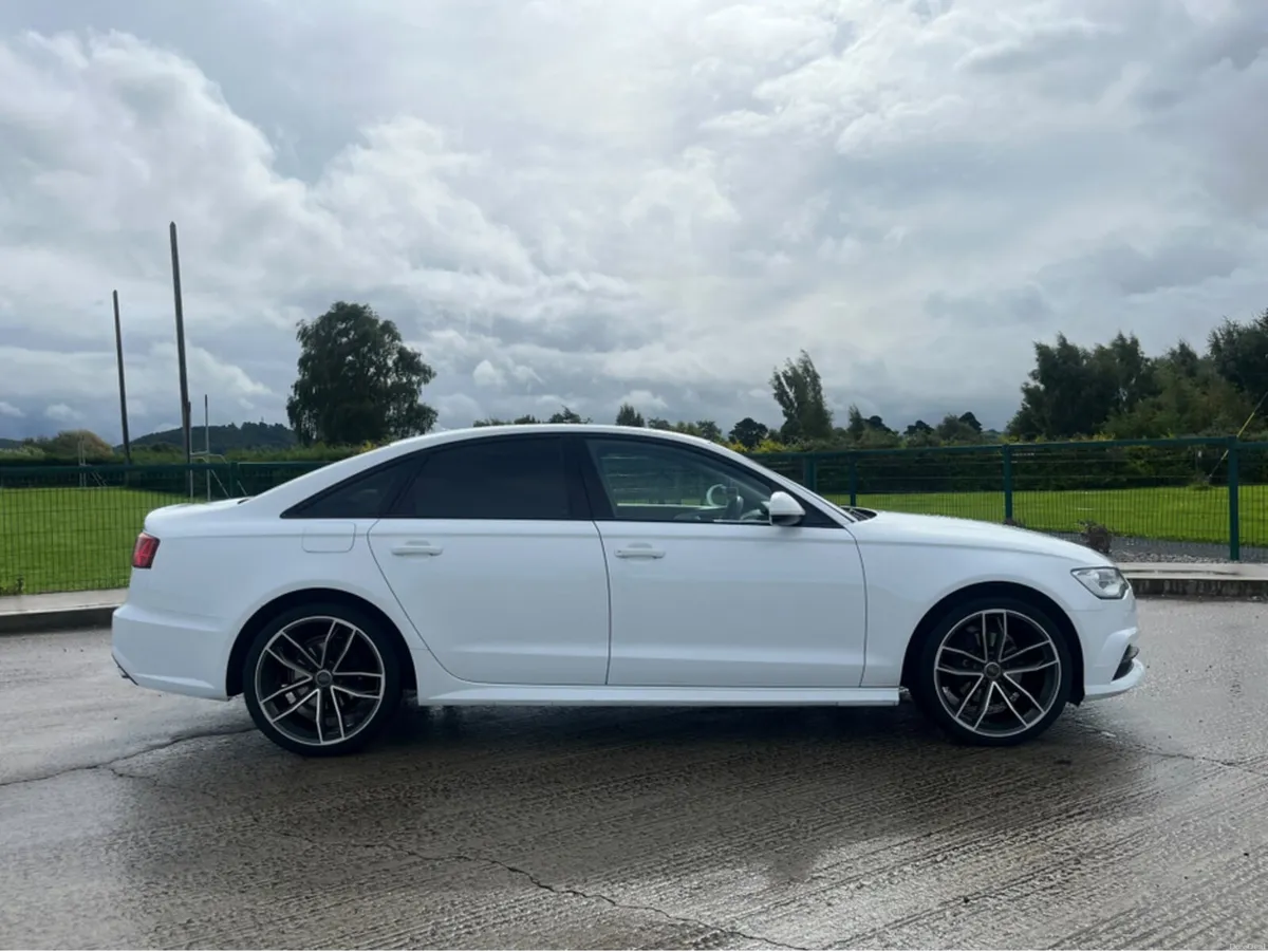 Audi A6 2.0 TDI SE EXECUTIVE ULTRA 187BH 187BHP 4D - Image 4