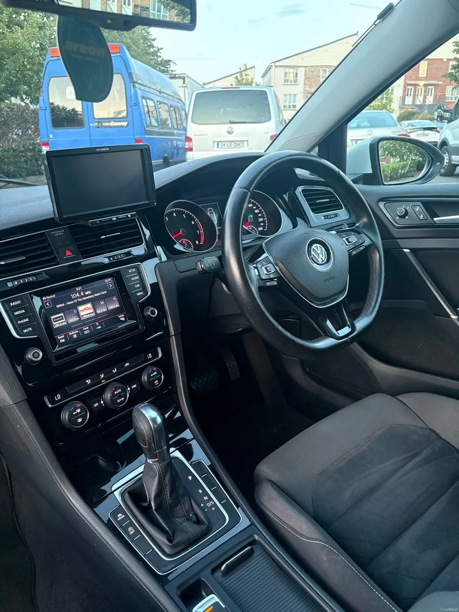 2013 Volkwagen Golf Automatic - Image 2
