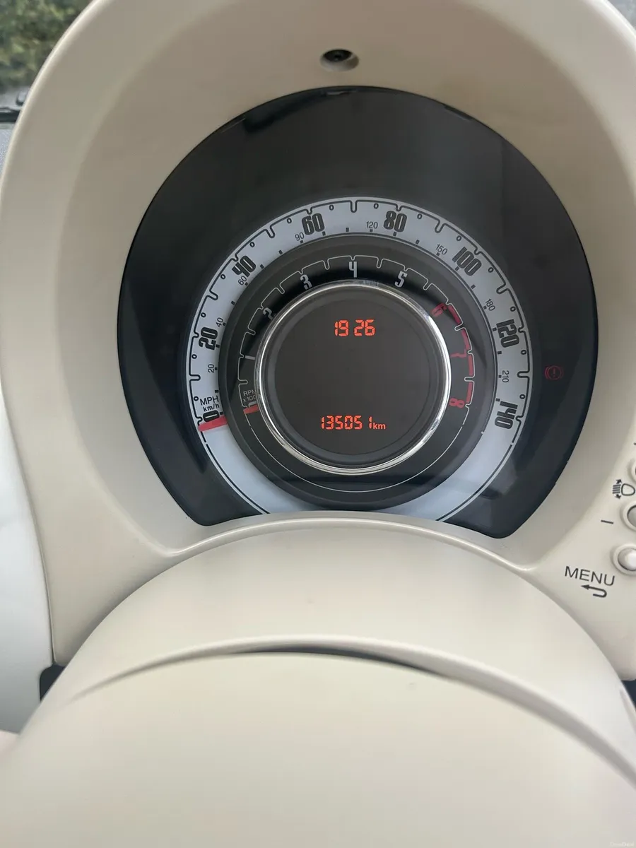 2014 Fiat 500 NCT AUGUST 2027! - Image 6