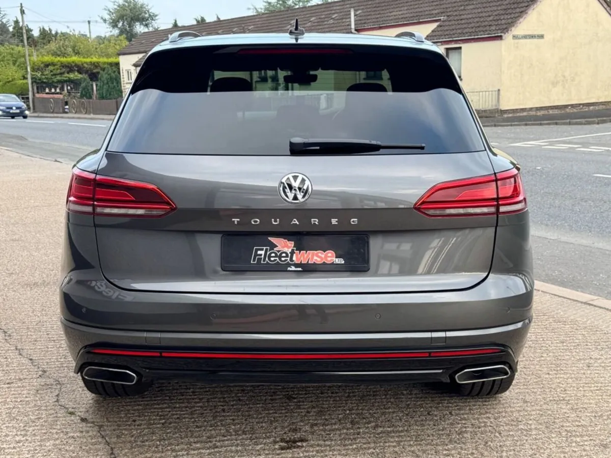 3.0 TDI V6 R-Line Tech SUV 5dr Diesel Tiptronic 4M - Image 4