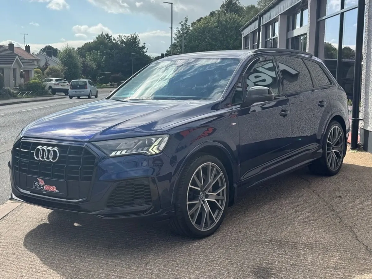 3.0 TDI V6 50 Black Edition SUV 5dr Diesel Tiptron - Image 3