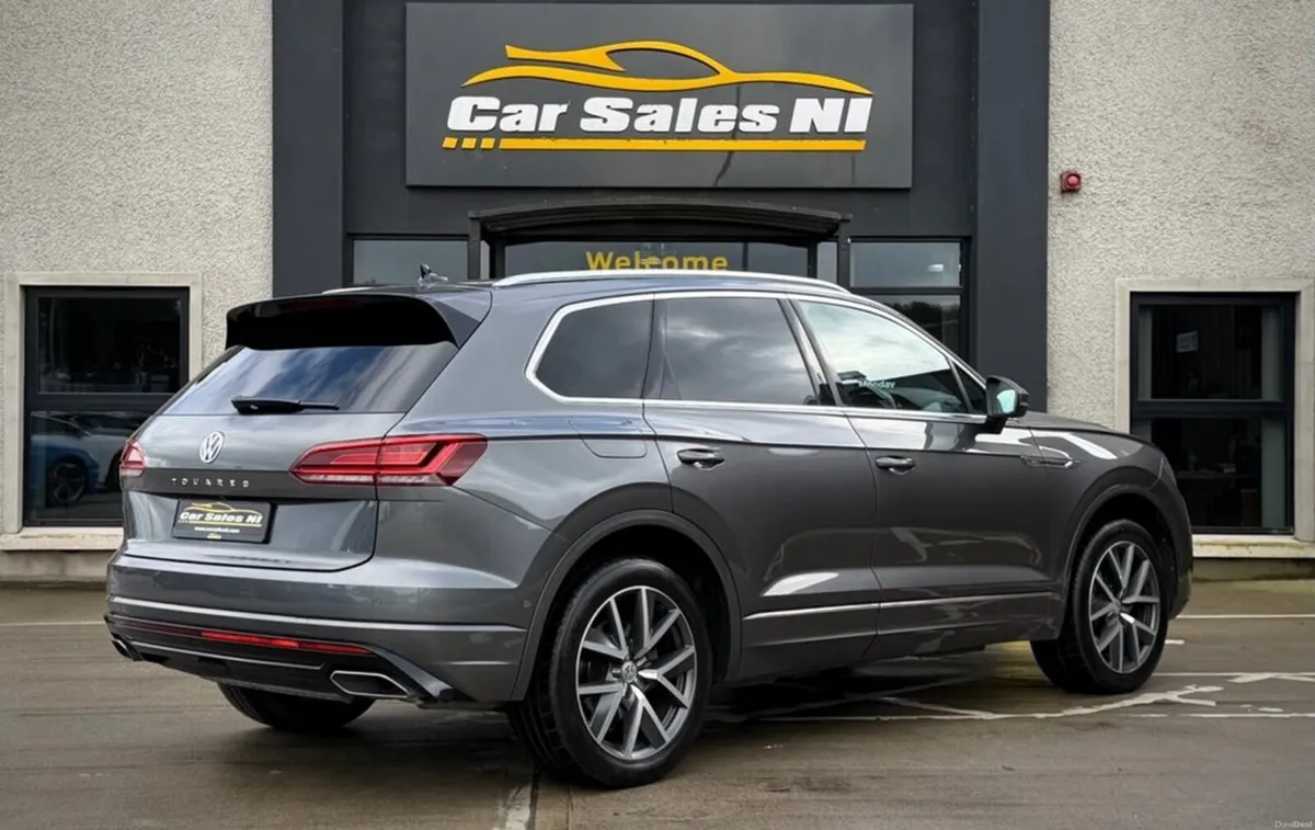 3.0 TDI V6 R-Line SUV 5dr Diesel Tiptronic 4Motion - Image 4