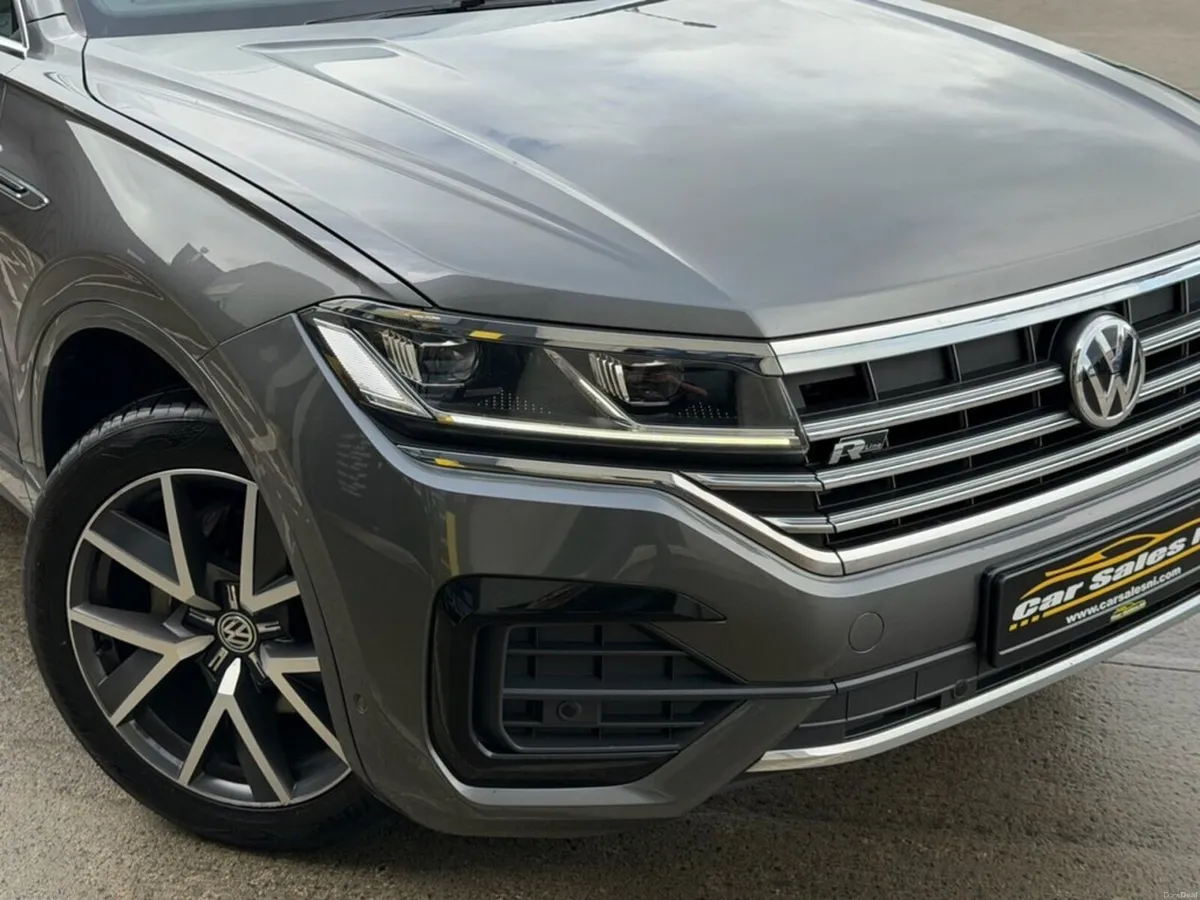3.0 TDI V6 R-Line SUV 5dr Diesel Tiptronic 4Motion - Image 6