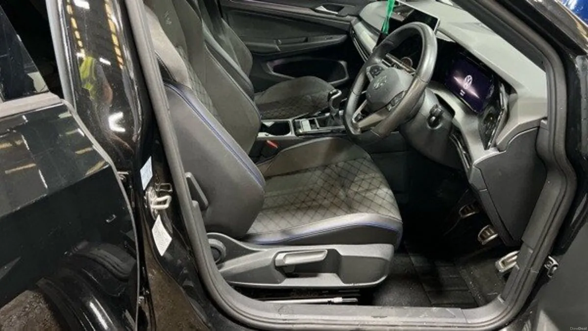 1.5 TSI R-Line Hatchback 5dr Petrol Manual Euro 6 - Image 6