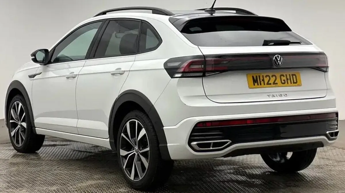 1.5 TSI R-Line SUV 5dr Petrol DSG Euro 6 (s/s) (15 - Image 2