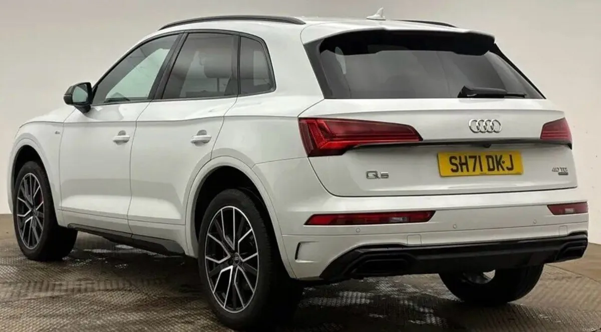 2.0 TDI 40 Edition 1 SUV 5dr Diesel S Tronic quatt - Image 2