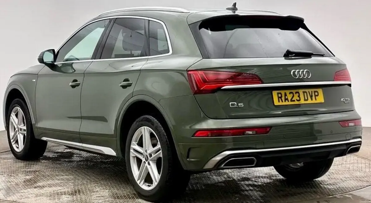 2.0 TDI 40 S line SUV 5dr Diesel S Tronic quattro - Image 2