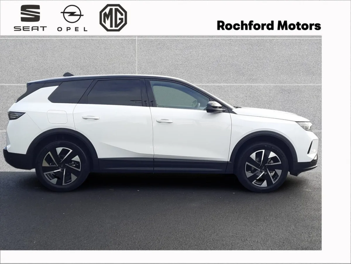 Opel Grandland GS SUV 1.2 136PS MHE - Image 3