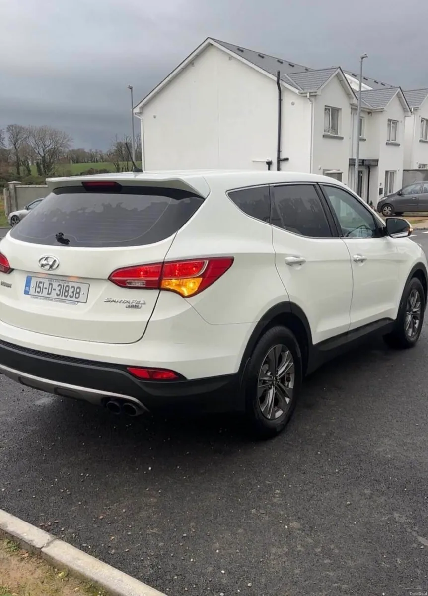Hyundai santa fe - Image 3
