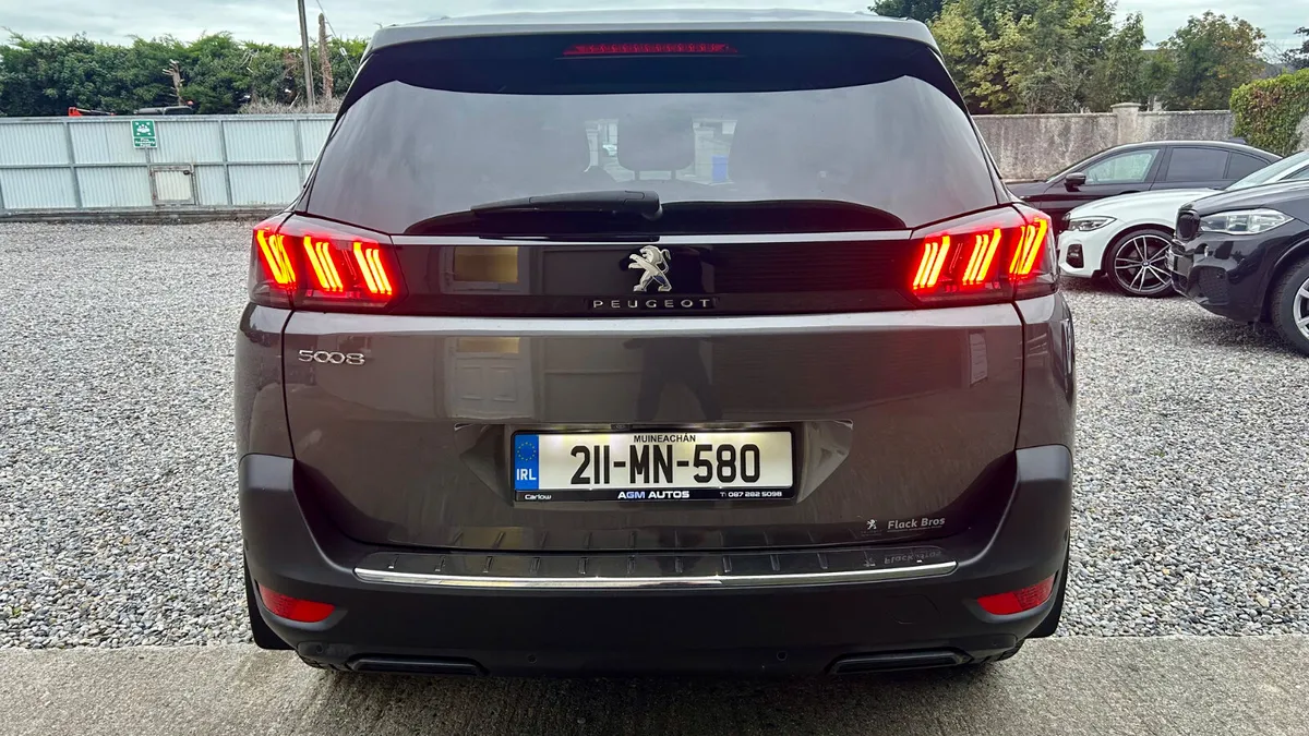 2021 Peugeot 5008 - Image 4