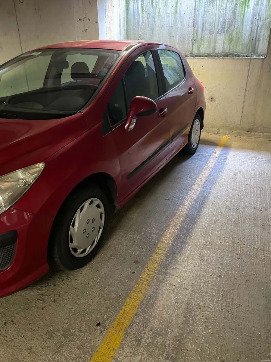 Peugeot 308 2008 - Image 5