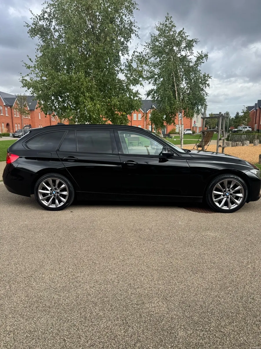 BMW new NCT 09/27 - Image 2