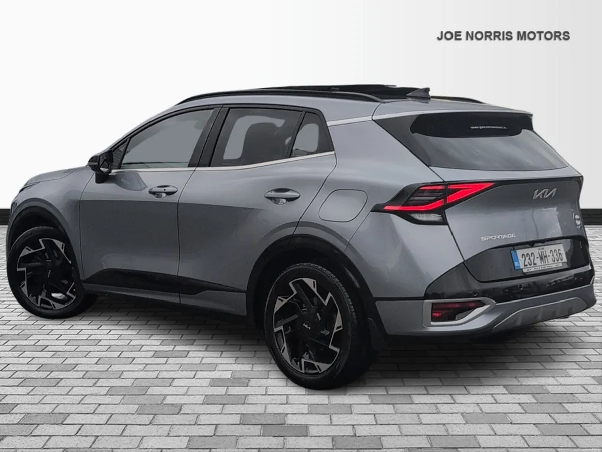 Kia Sportage GT-Line S MHEV 1.6 Diesel - Image 3