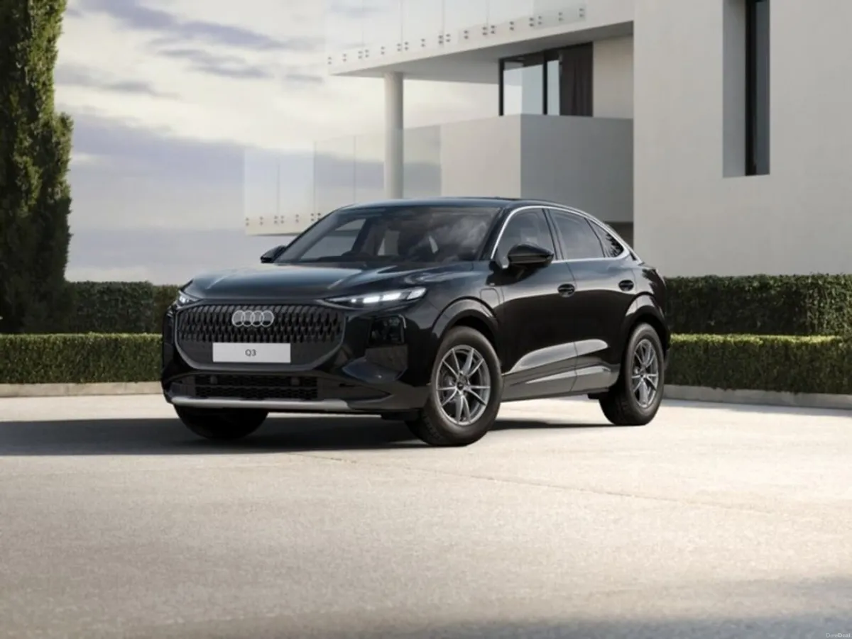 Audi Q3 Q3 SB E-HYBRID 270 HP S-T SE - Image 4