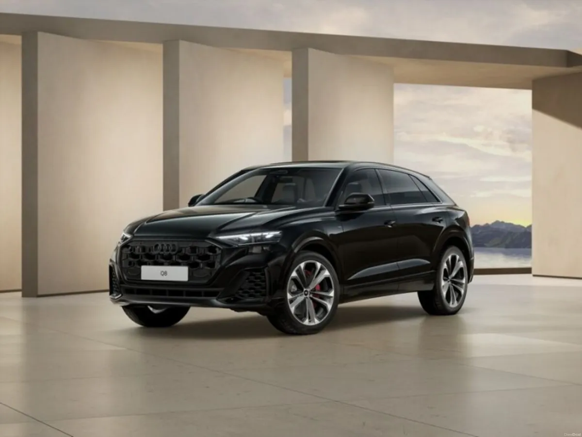 Audi Q8 Q8 SUV 60 TFSIE Q COMP 490PS - Image 4