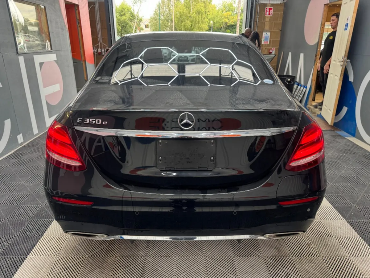Mercedes-Benz E-Class 2017 MERCEDES-BENZ E350e AVA - Image 3
