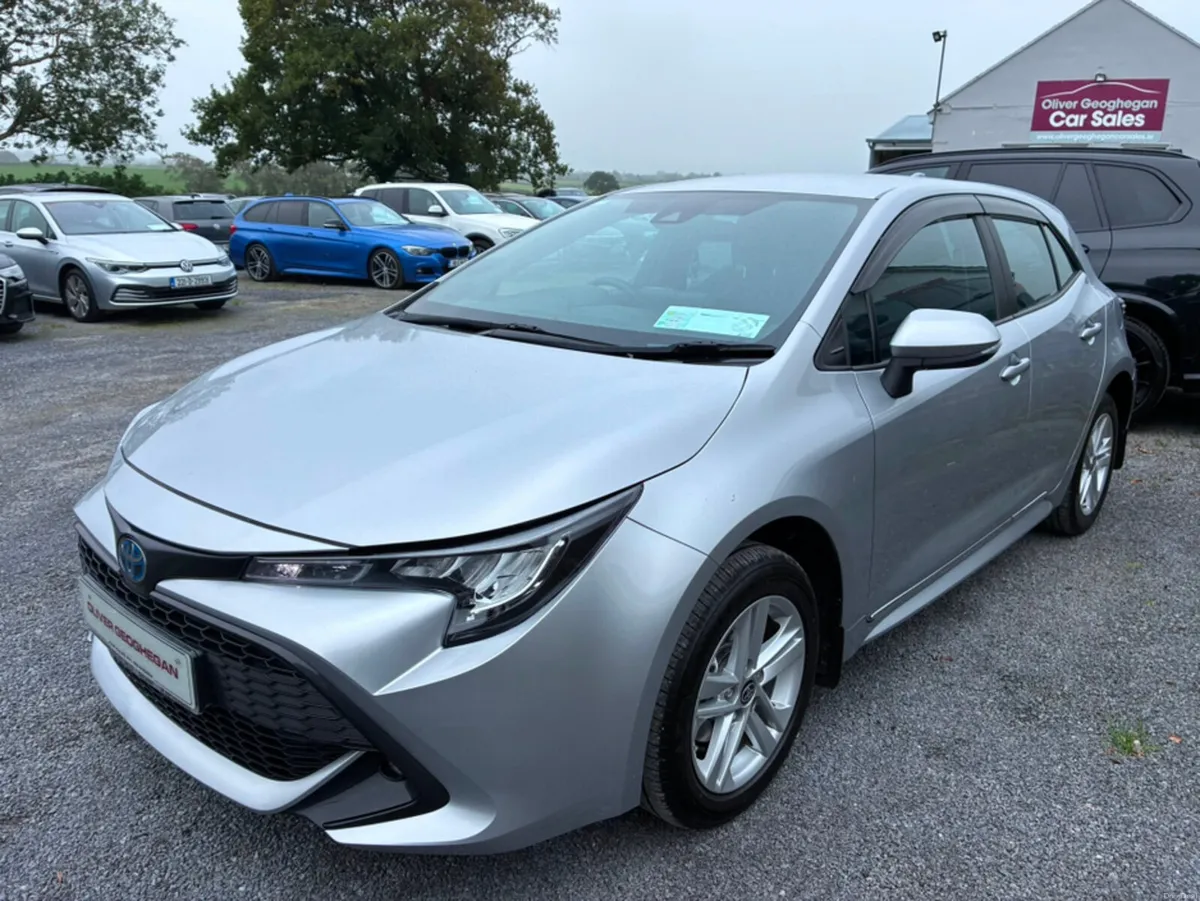Toyota Corolla LUNA AUTO HYBRID (LOW KLMS) - Image 4