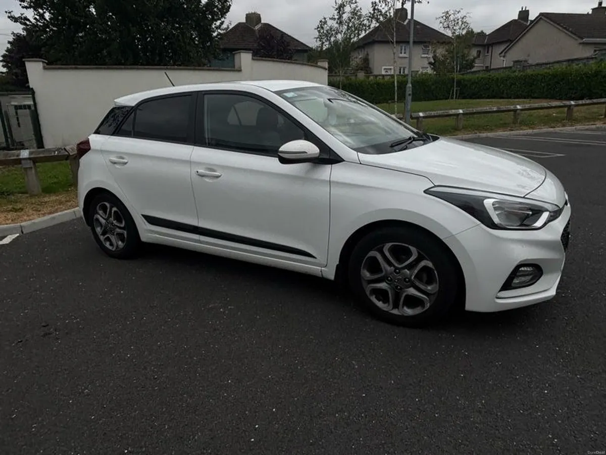 2019 Hyundai I20 - Image 2