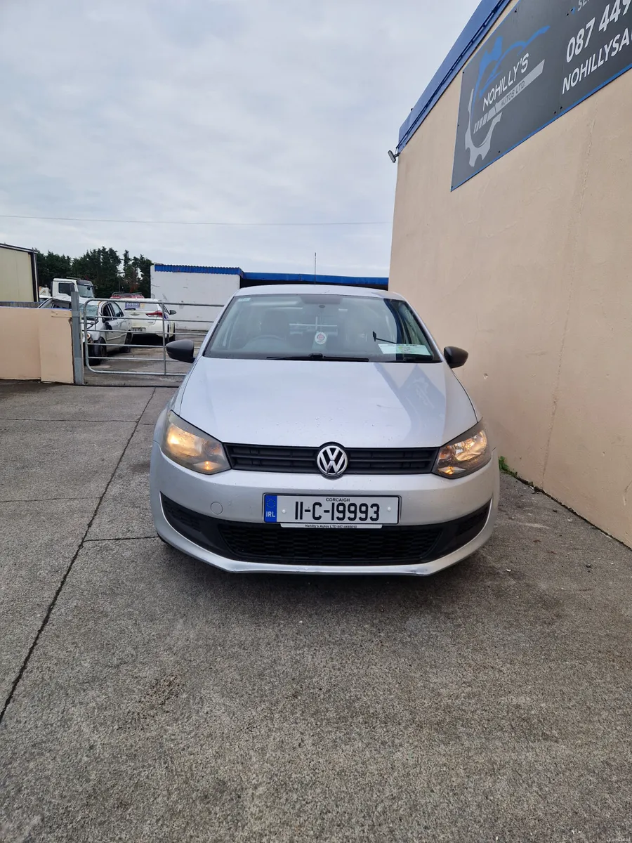 Volkswagen Polo 2011 - Image 2