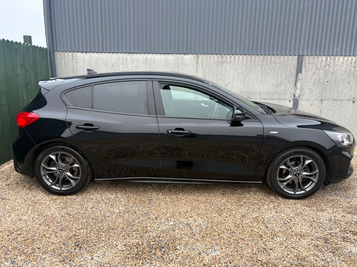 Ford Focus ST Line - Image 5