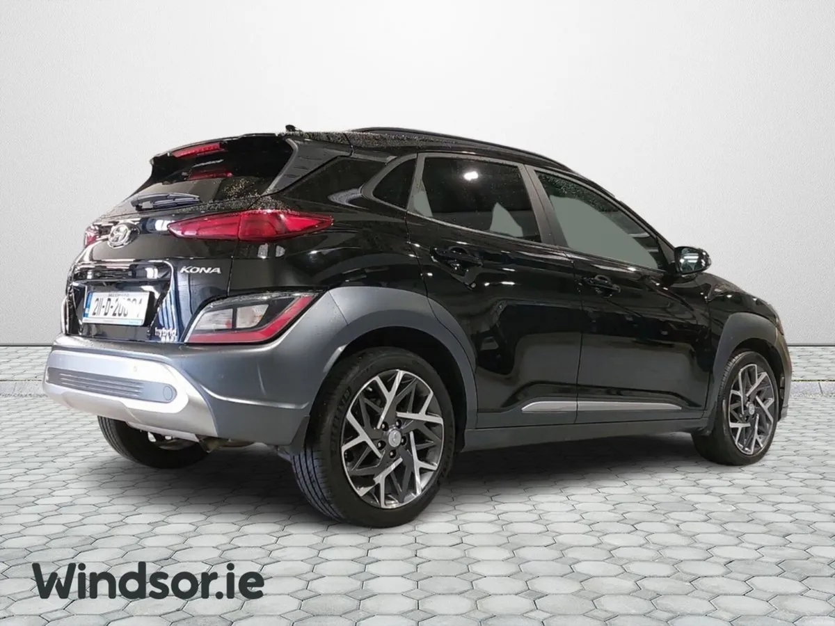 Hyundai KONA 1.6 HYBRID Executive Auto - Image 2