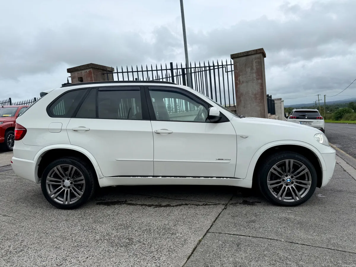 2011 BMW X5 CREWCAB!! €333 road tax!! - Image 6