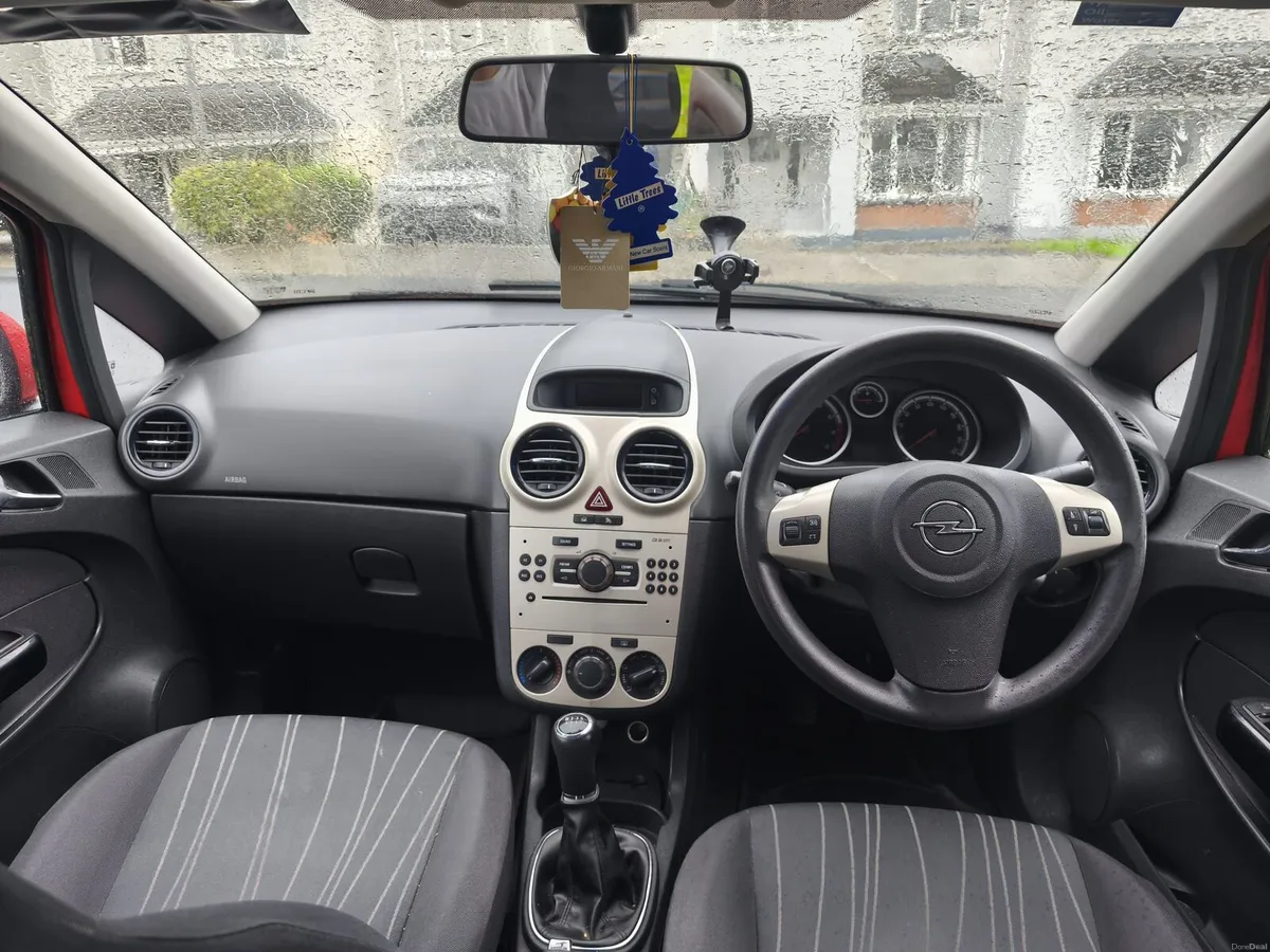 Car - Image 5