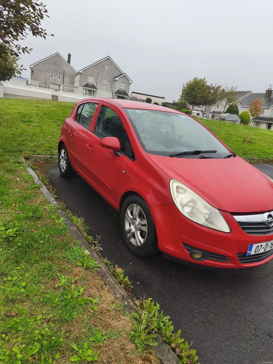 Car - Image 1