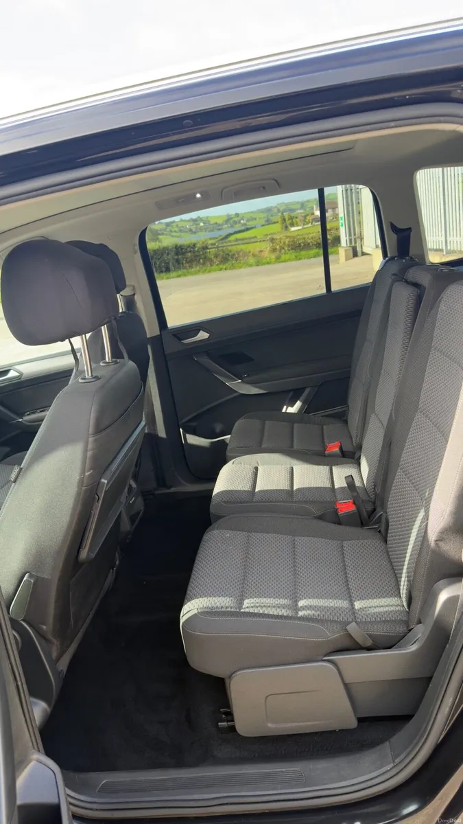 VW Touran 2018 1.6 diesel 7 seater - Image 6