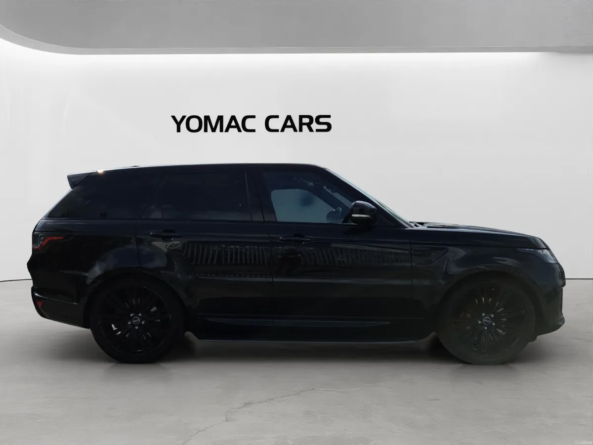 RANGE ROVER SPORT P400E HSE DYNAMIC - Image 2
