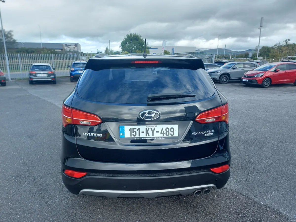 Hyundai Santa Fe 2WD COMFORT 4DR - Image 6