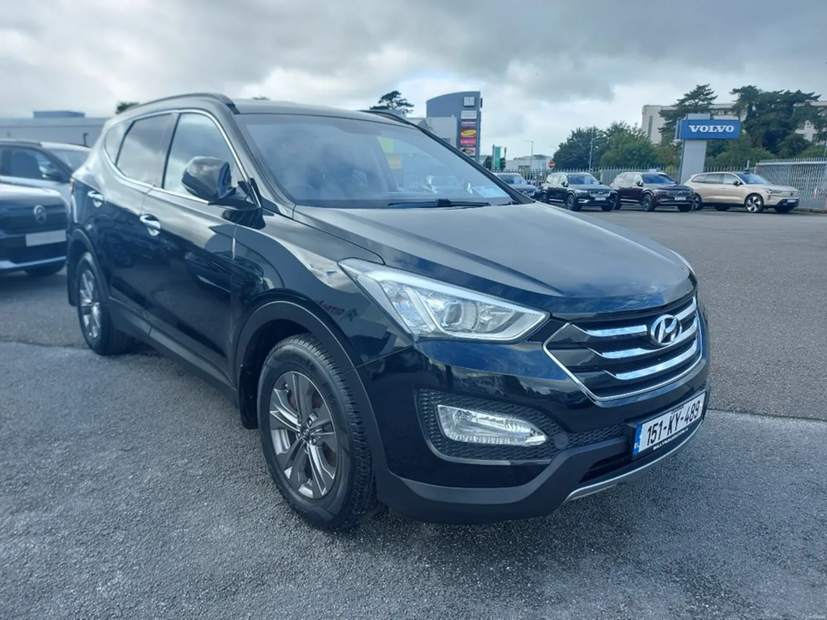 Hyundai Santa Fe 2WD COMFORT 4DR - Image 3