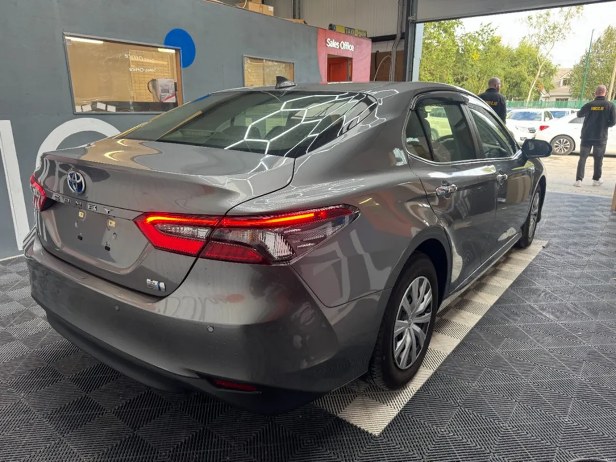Toyota Camry 2023 TOYOTA CAMRY X 2.5 AUTOMATIC / C - Image 3