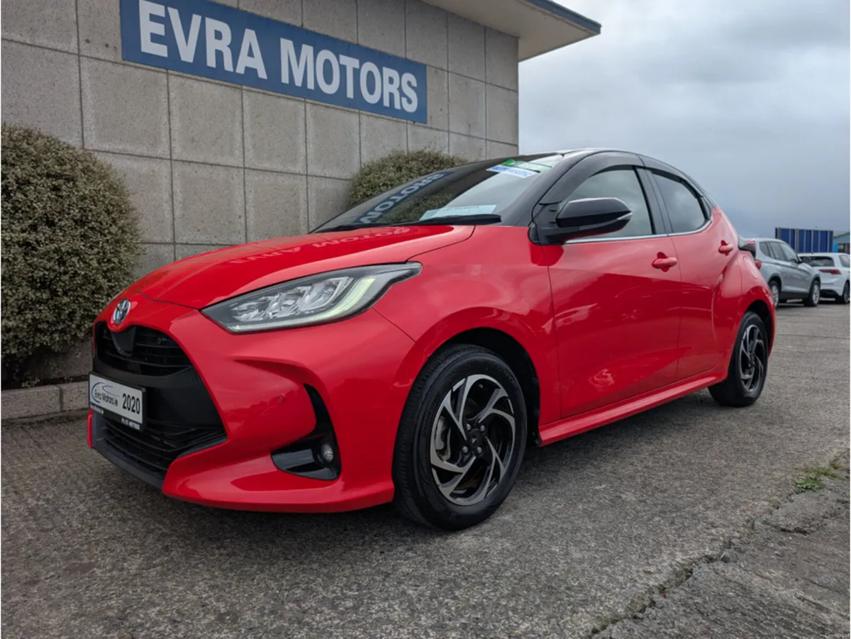 Toyota Yaris Z HYBRID AUTOMATIC 1.5 PETROL //REVER - Image 4