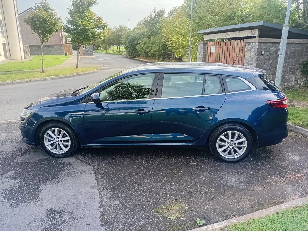 171 Renault Megane Nct&Taxed - Image 5
